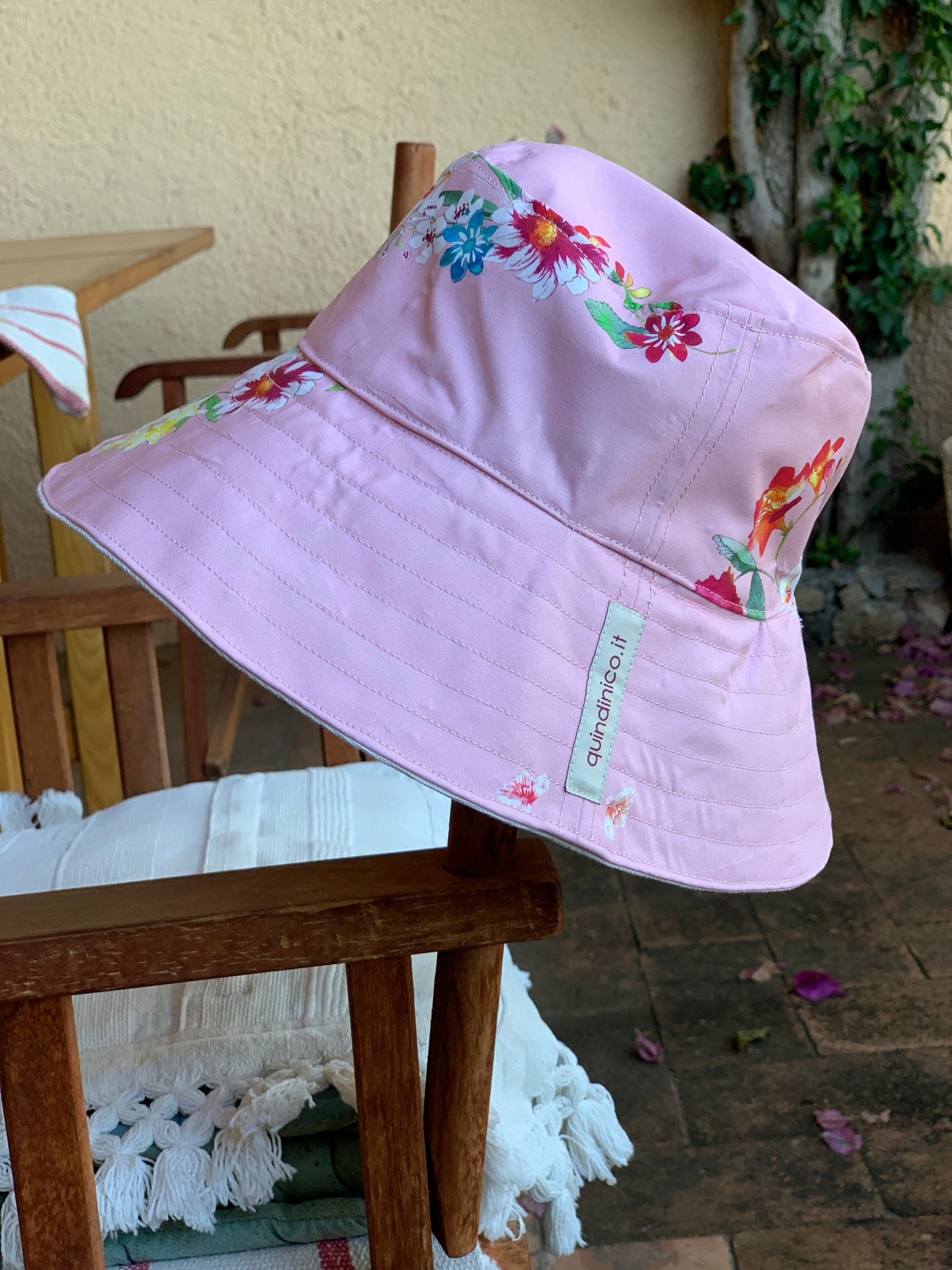 Cappello Prato Rosa