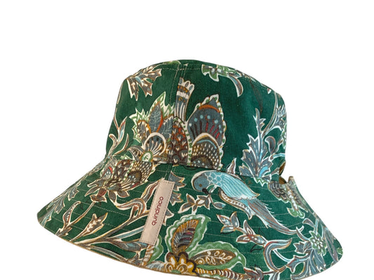 cappello quindinico fatto a mano in tessuto jungle verde